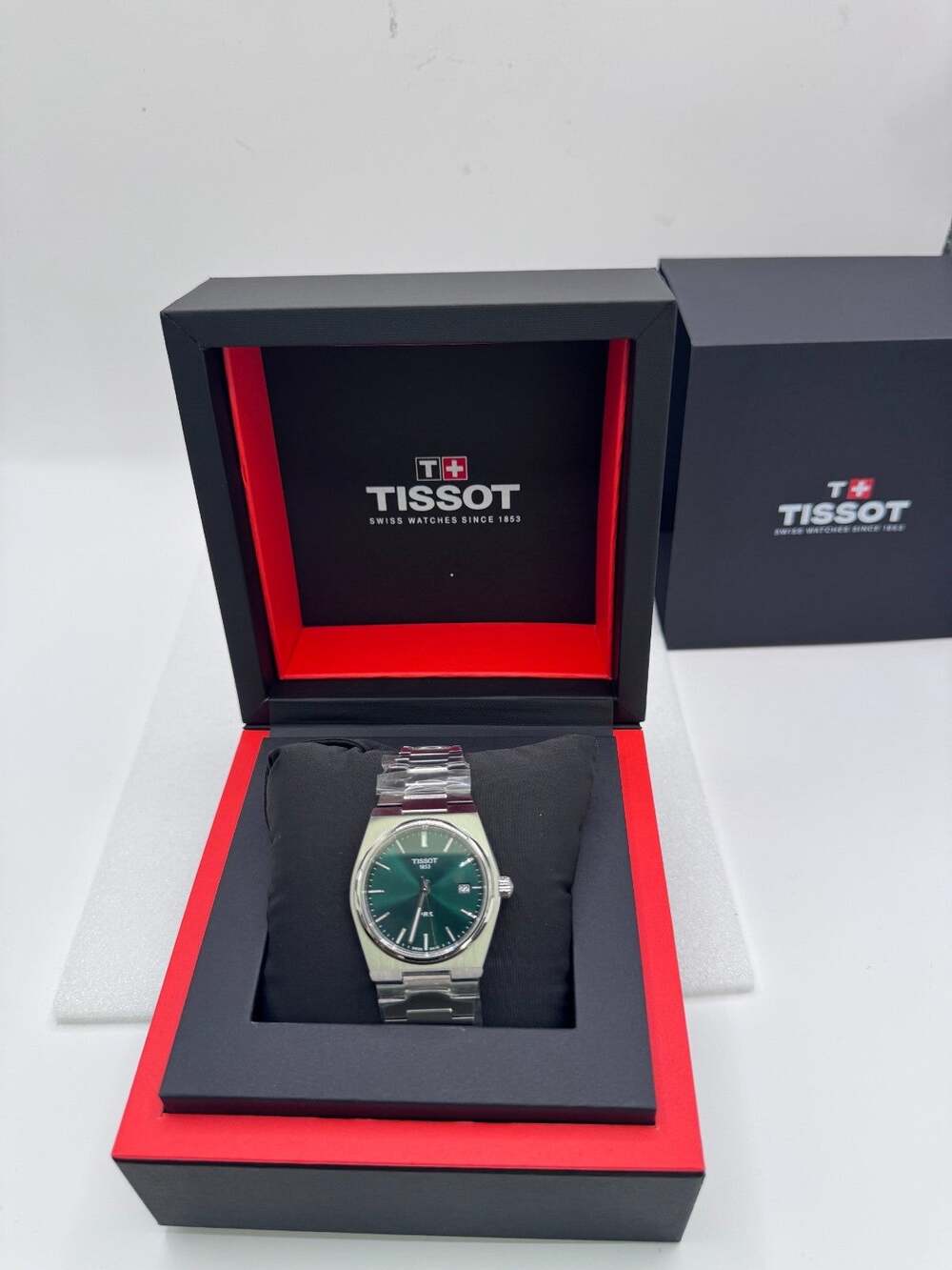 New TISSOT PRX T137.210.11.081.00 Green Dial Unisex 35mm Quartz Watch